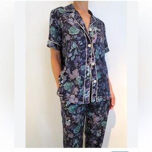 NWT Burberry blouse US Size 4